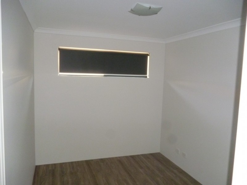 7 Shamrock Street, Wandina WA 6530