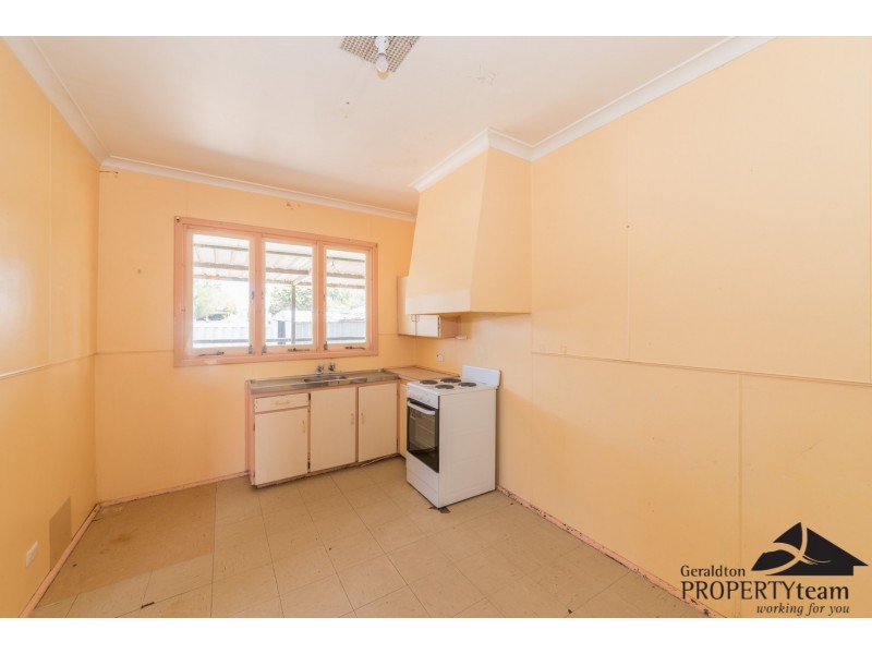 4 Hebe Street, Rangeway WA 6530