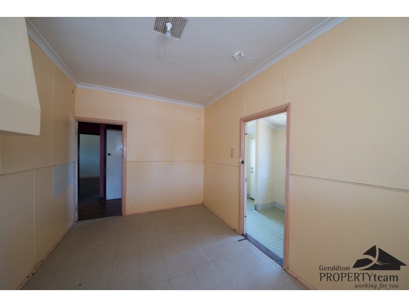 4 Hebe Street, Rangeway WA 6530