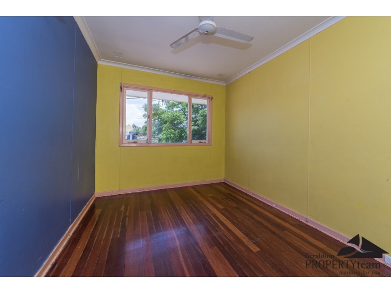 4 Hebe Street, Rangeway WA 6530