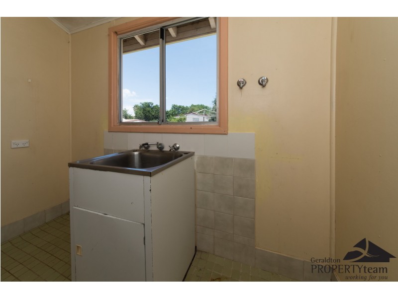 4 Hebe Street, Rangeway WA 6530