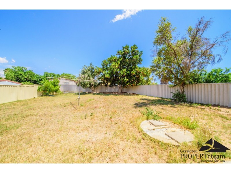 4 Hebe Street, Rangeway WA 6530