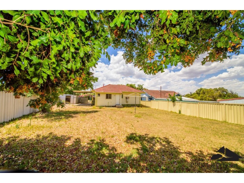 4 Hebe Street, Rangeway WA 6530