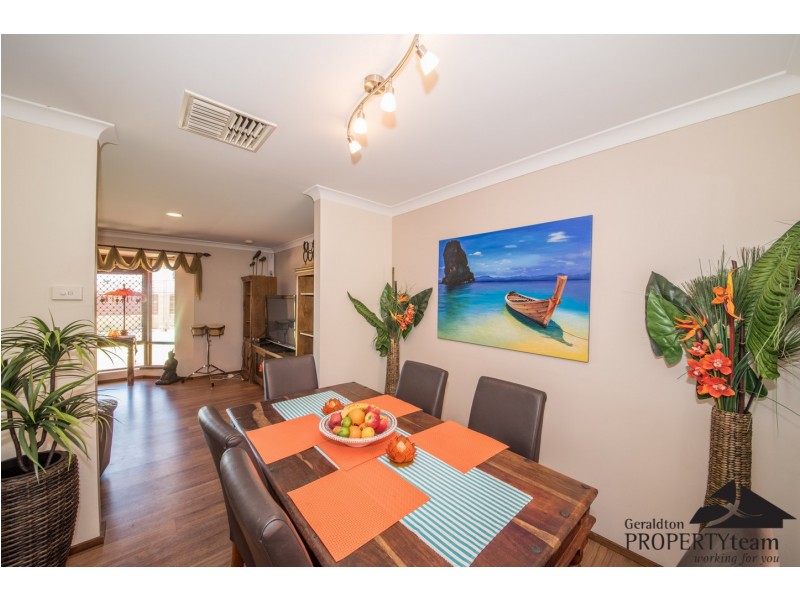 14 Falmouth Close, Tarcoola Beach WA 6530