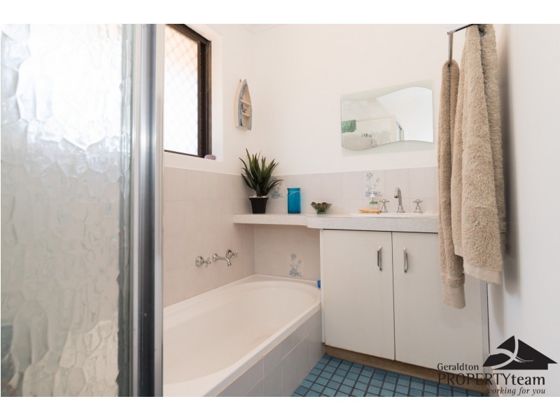 14 Falmouth Close, Tarcoola Beach WA 6530