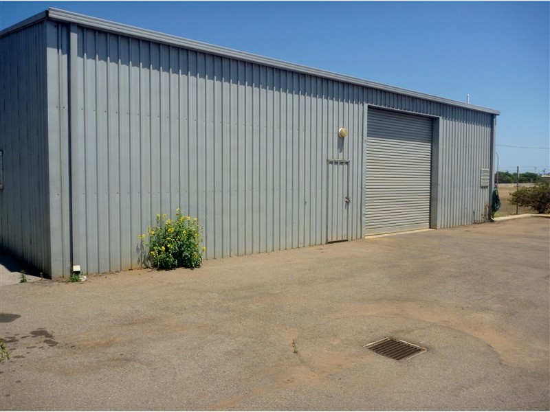 4 Rich Maslen Street, Narngulu WA 6532