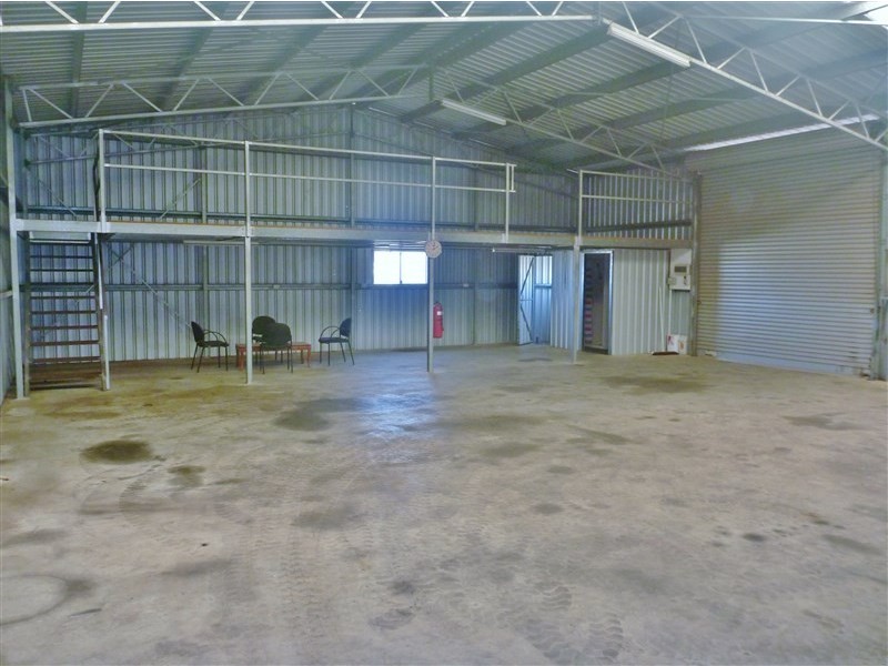 4 Rich Maslen Street, Narngulu WA 6532