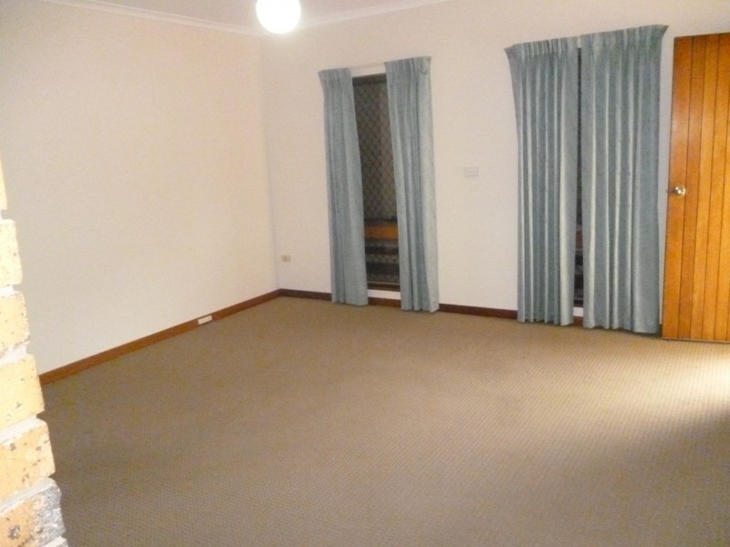 2 Patio Place, Geraldton WA 6530