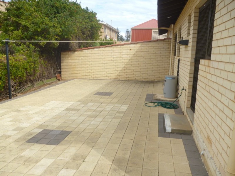 2 Patio Place, Geraldton WA 6530