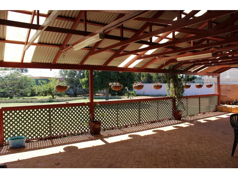 10 Willow Court, Strathalbyn WA 6530