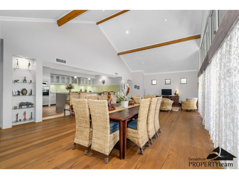 71 Redcliffe Concourse, White Peak WA 6532