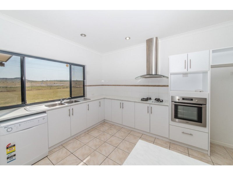 26 Polwarth Parade, Deepdale WA 6532