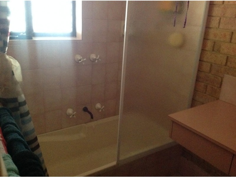 14 Broadfield Close, Utakarra WA 6530