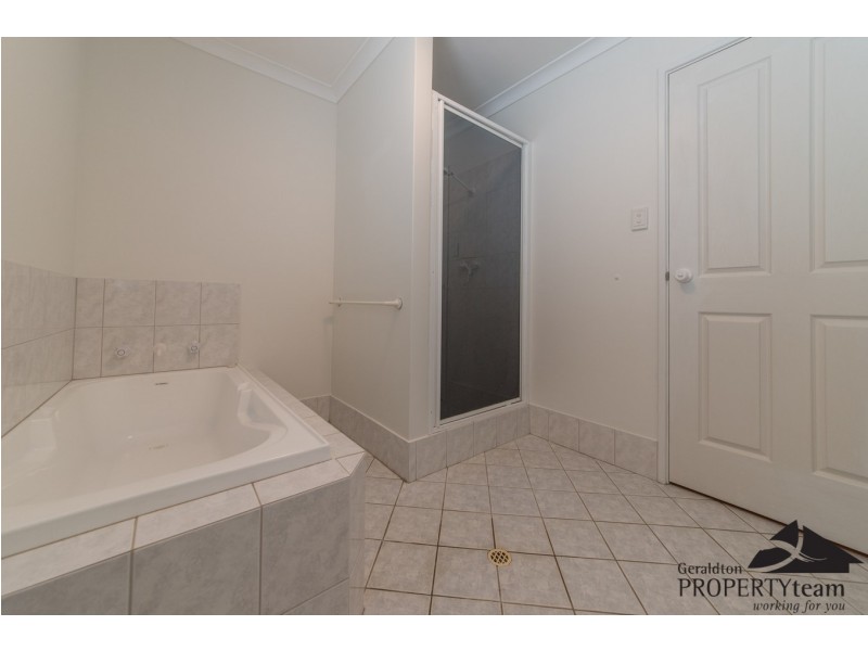 13 Barrett Drive, Mount Tarcoola WA 6530