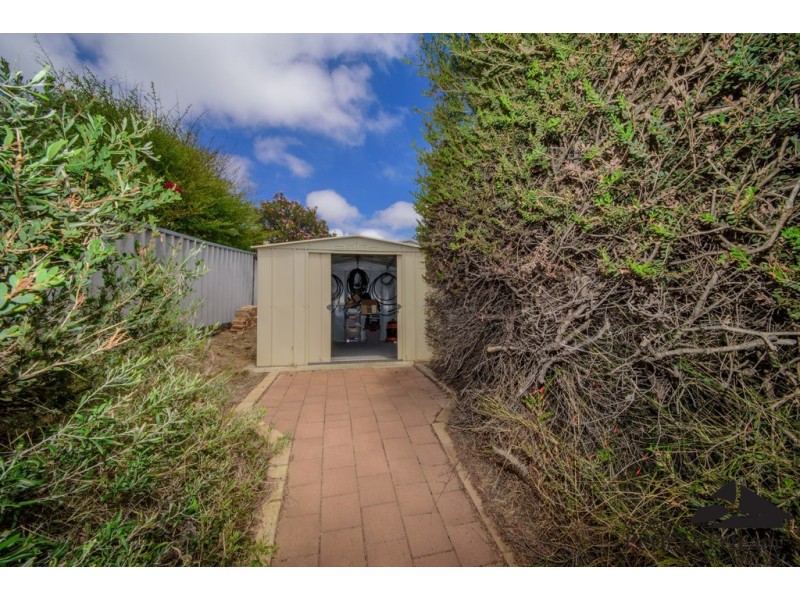13 Barrett Drive, Mount Tarcoola WA 6530