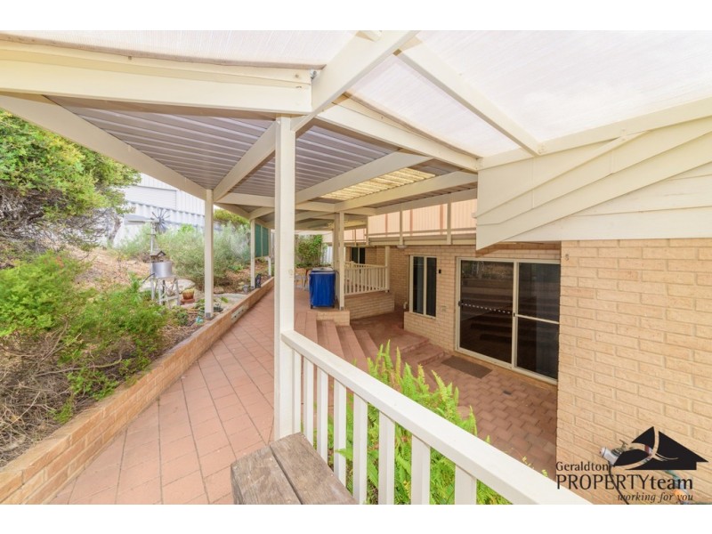 13 Barrett Drive, Mount Tarcoola WA 6530