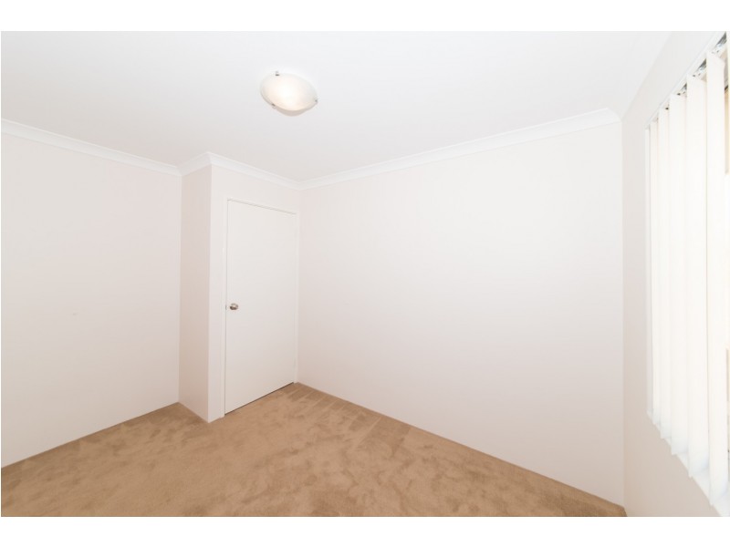 3 Wildwave Bend, Wandina WA 6530