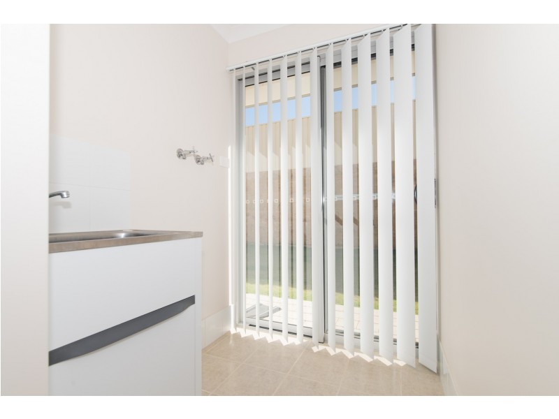 3 Wildwave Bend, Wandina WA 6530