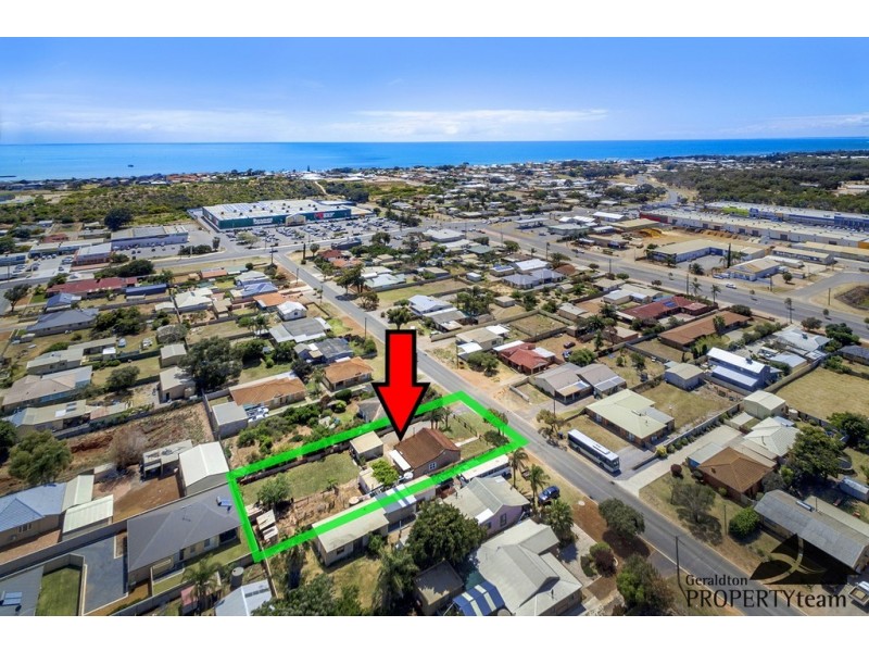 220 First Street, Wonthella WA 6530