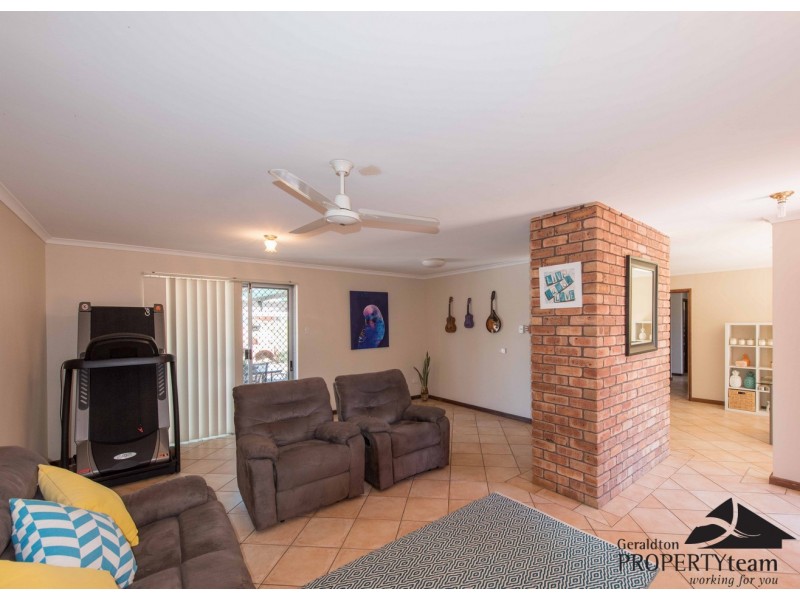 16 Guara Drive, Sunset Beach WA 6530