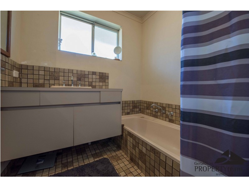 16 Guara Drive, Sunset Beach WA 6530