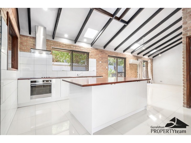 21 Elphick Avenue, Bluff Point WA 6530