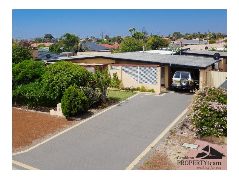 5 Maidstone Street, Mount Tarcoola WA 6530