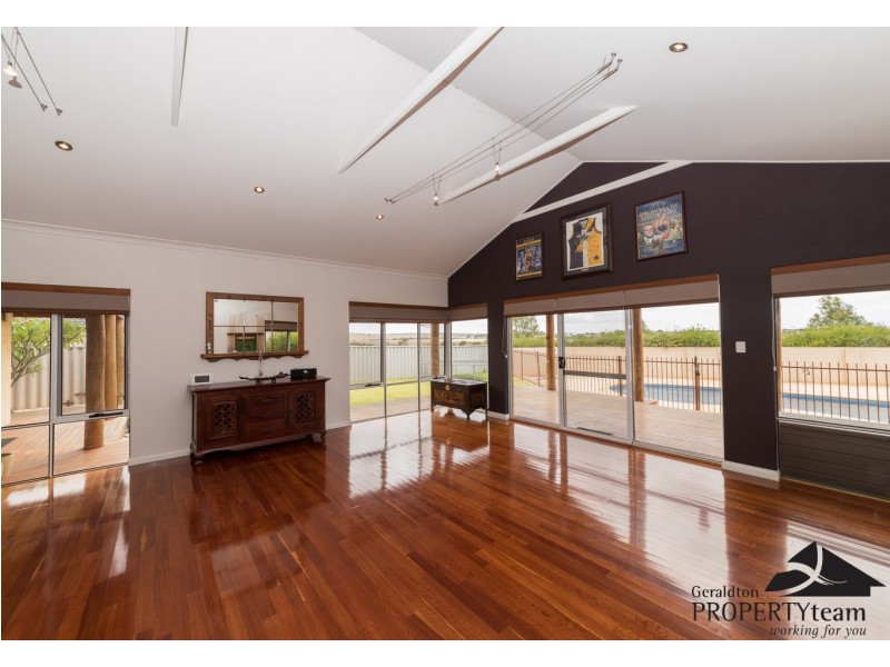 2 Fuchsia Close, Strathalbyn WA 6530