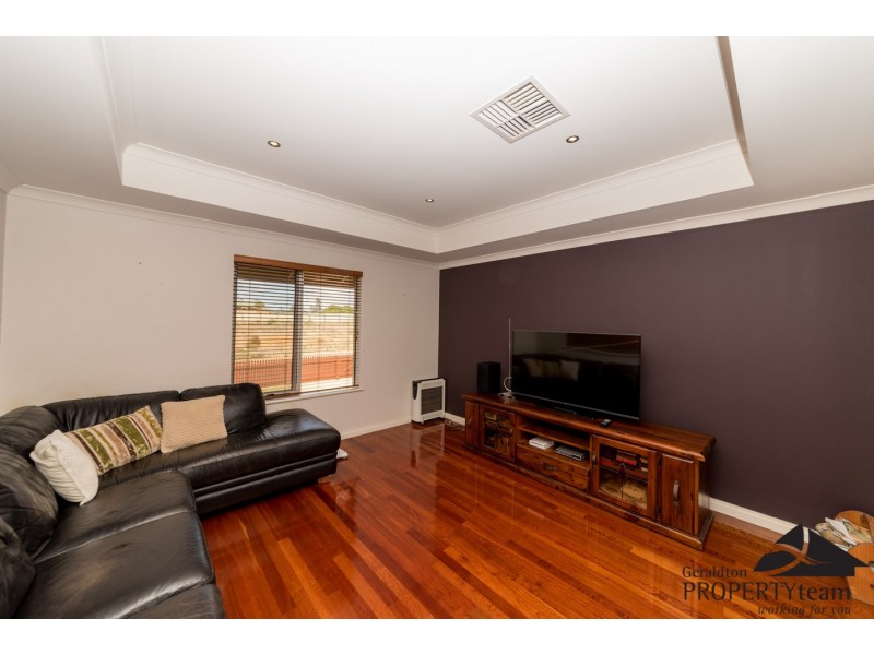 2 Fuchsia Close, Strathalbyn WA 6530