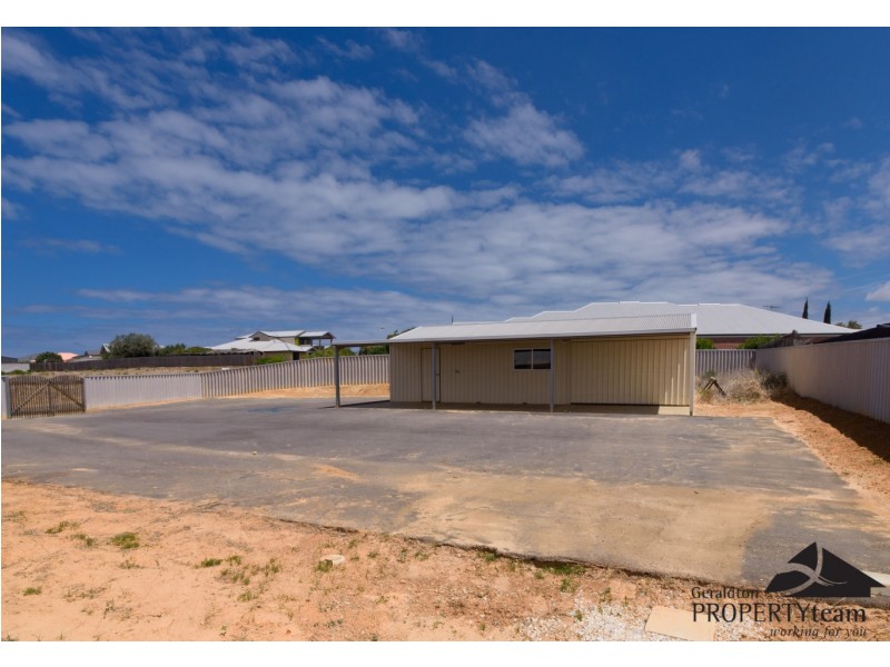 2 Fuchsia Close, Strathalbyn WA 6530
