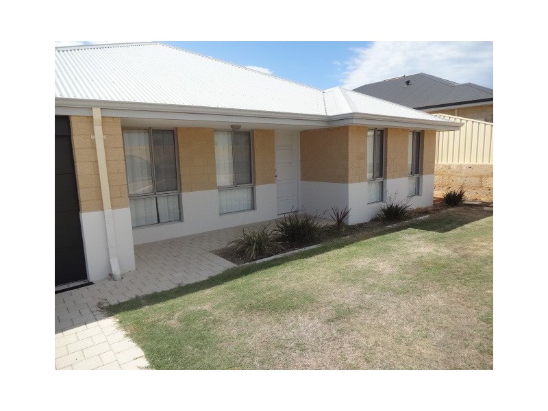 44 Ocean Queen Drive, Wandina WA 6530