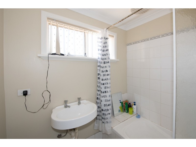 8 Melbourne Street, Waggrakine WA 6530