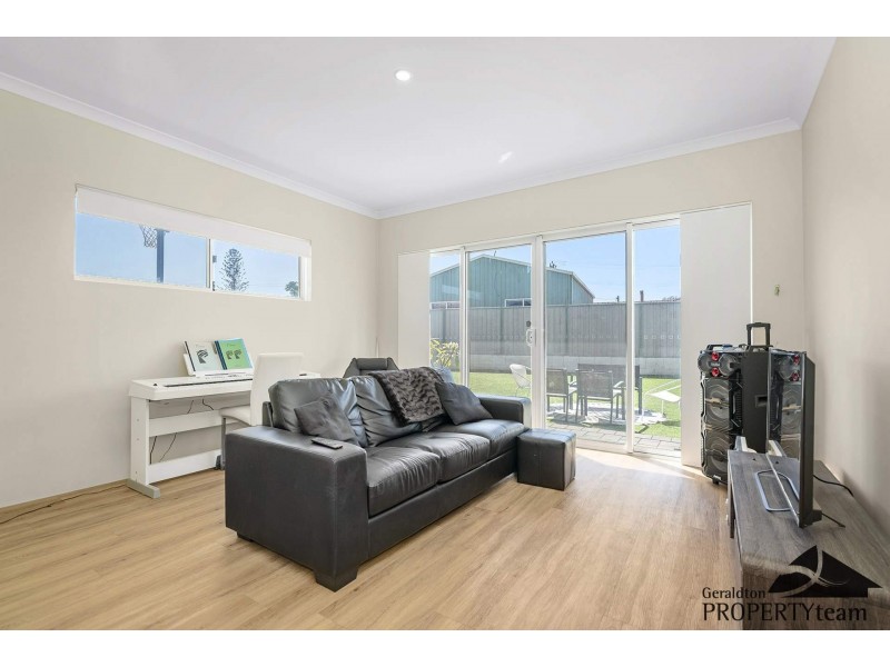 49 Bayview Street, Mount Tarcoola WA 6530