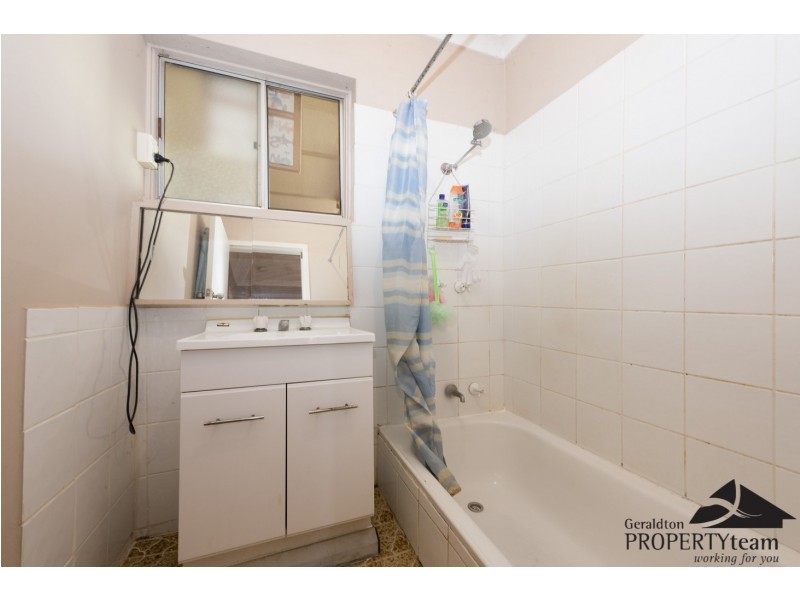 8 Woodman Street, Utakarra WA 6530