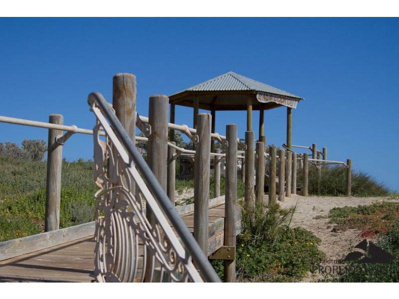 8 Ashdown Loop, Cape Burney WA 6532