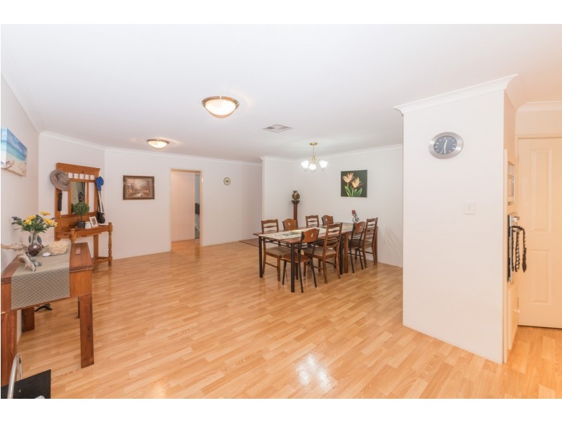 37 Mark Way, Wandina WA 6530