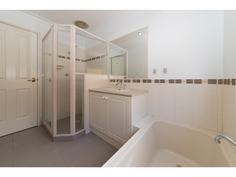 37 Mark Way, Wandina WA 6530