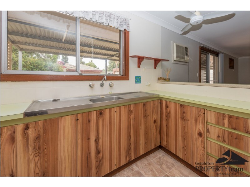 8 Robinson Street, Spalding WA 6530