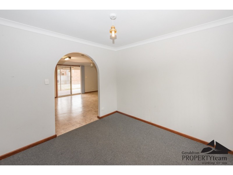8 Robinson Street, Spalding WA 6530