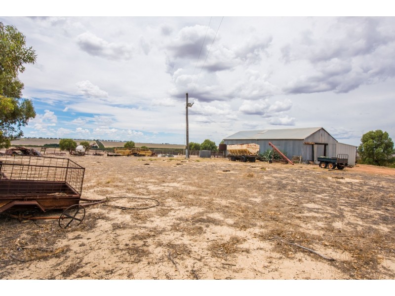 Lot 32 Ahern Place, Howatharra WA 6532