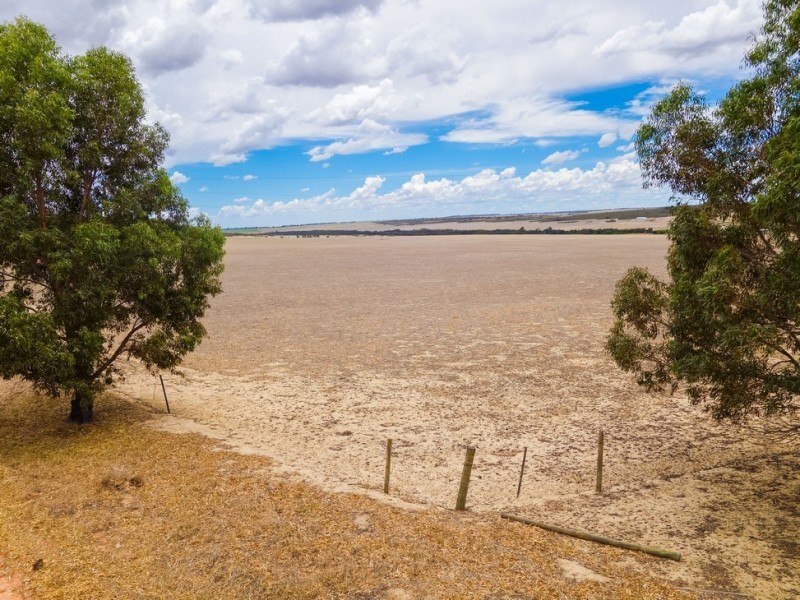 Lot 32 Ahern Place, Howatharra WA 6532