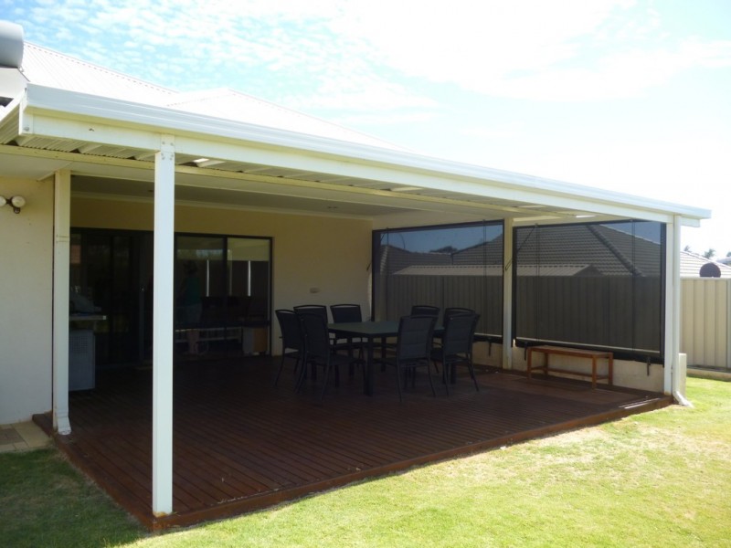 15 Reef Boulevard, Drummond Cove WA 6532