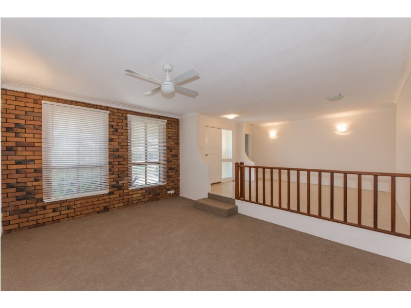 4 Sheldon Place, Tarcoola Beach WA 6530