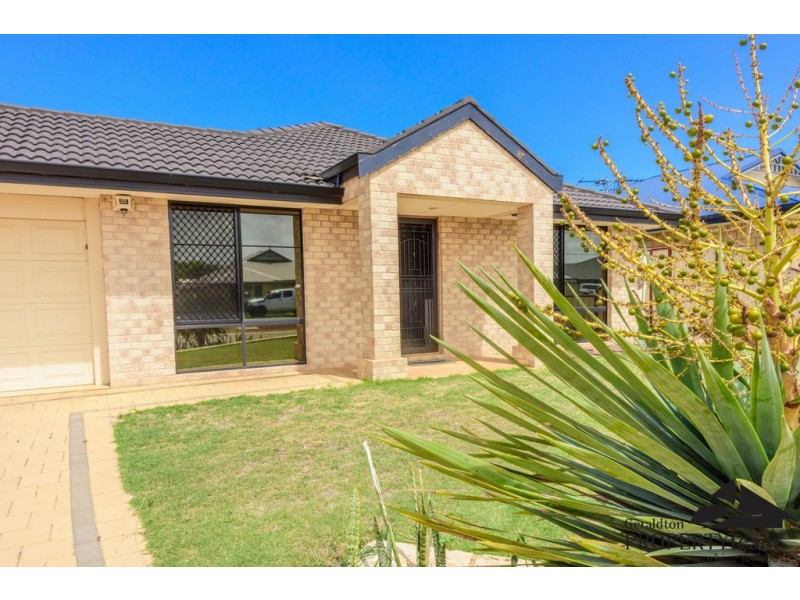 3 Wahn Ave, Waggrakine WA 6530