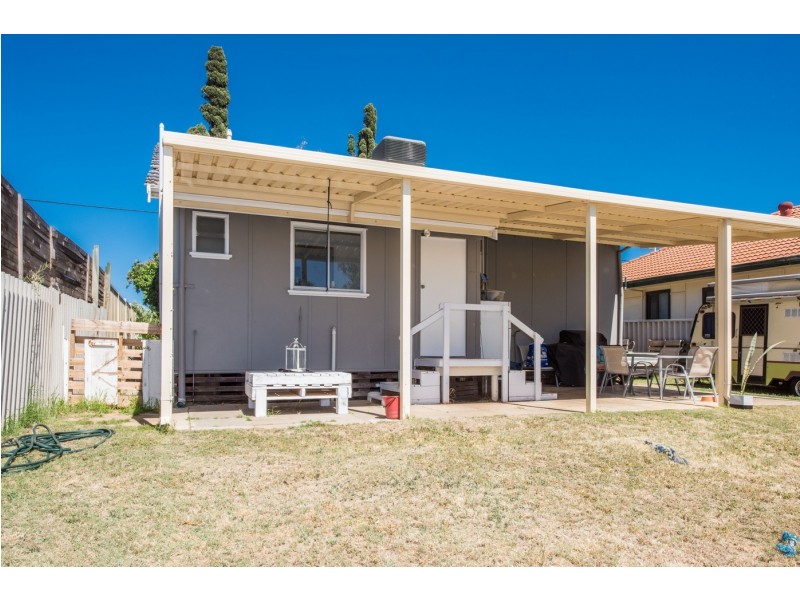 19 Quarry Street, Geraldton WA 6530