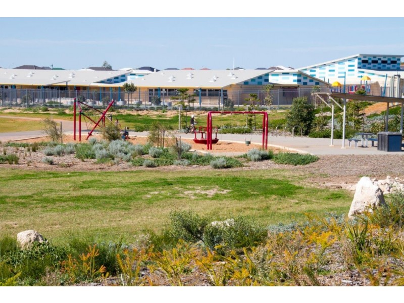 21 Pelican Rise, Wandina WA 6530