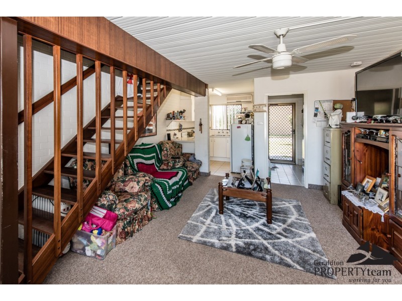 4/125 Railway Street, Bluff Point WA 6530