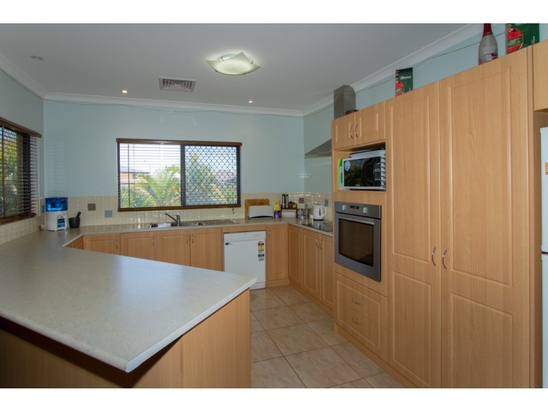 12 Sutherland Drive, Mount Tarcoola WA 6530