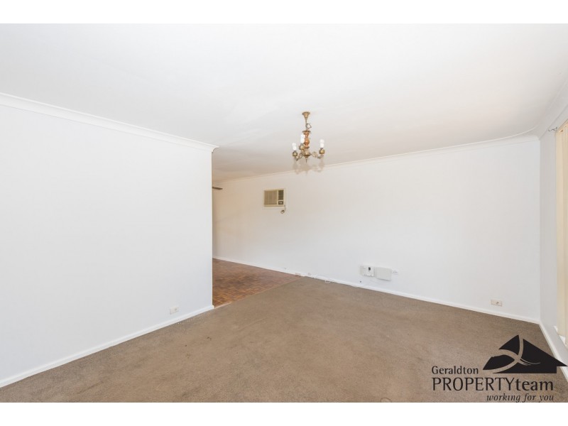 227 First Street, Wonthella WA 6530