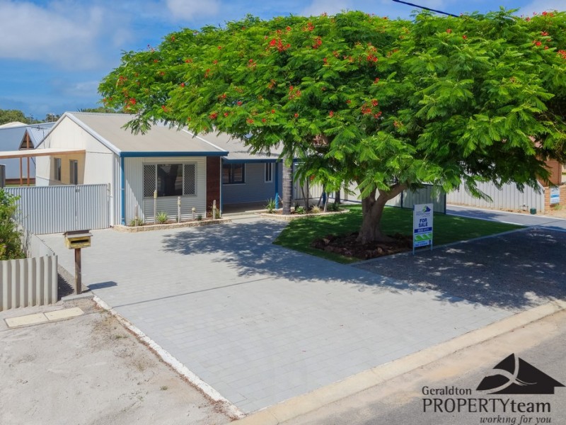 234A Sixth Street, Wonthella WA 6530